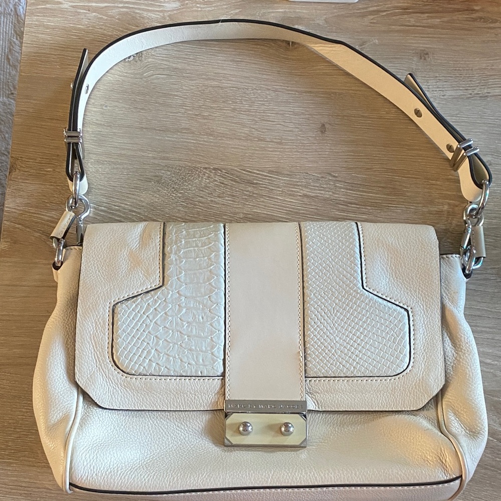 Marc by Marc Jacobs Cream Leather Shoulder Bag